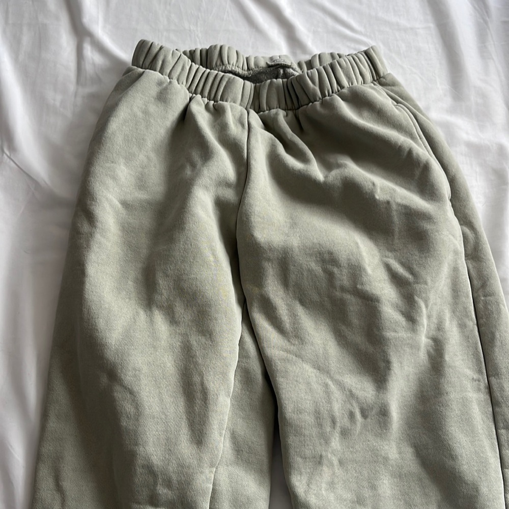 Brandy Melville/ John galt green sweats